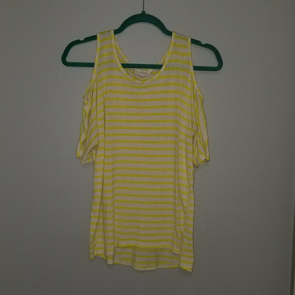 Cold shoulder yellow striped top.